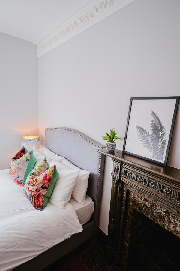 Classic Paddington 2-Bedroom Apartment London Eksteriør billede