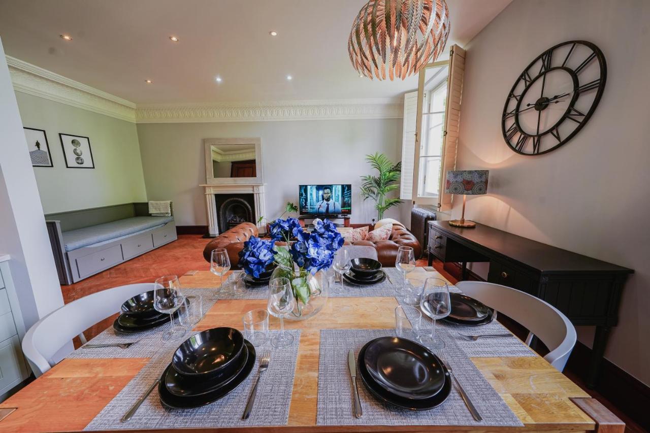 Classic Paddington 2-Bedroom Apartment London Eksteriør billede