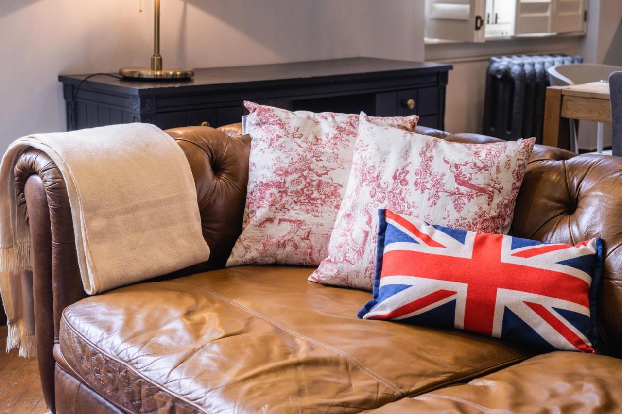 Classic Paddington 2-Bedroom Apartment London Eksteriør billede